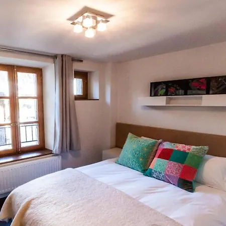 Chalet In the heart of the old village of Argentière - Traditional chalet Le Marti Chamonix